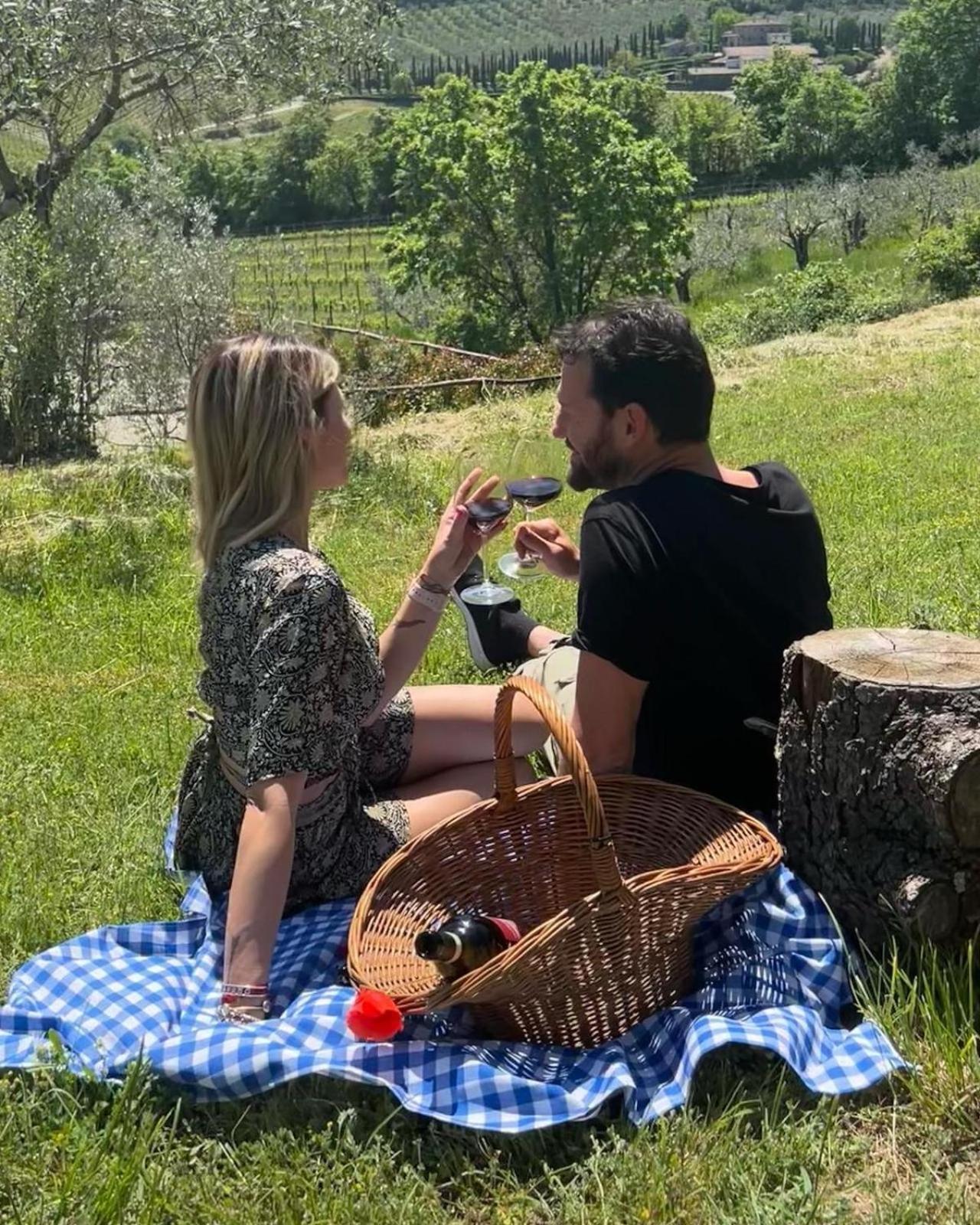 Locanda Podere Le Vigne 라다인키안티 외부 사진